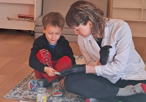 Zajęcia doświadczalne "Pan Laborek"