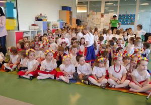 V Przedszkolny Festiwal Tańca Ludowego