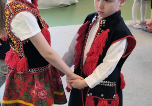 V Przedszkolny Festiwal Tańca Ludowego