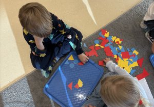 Zabawy matematyczne – „Figury geometryczne”