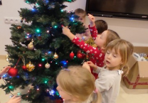 Ubieramy choinkę