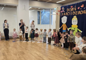 Dzień Babci i Dziadka