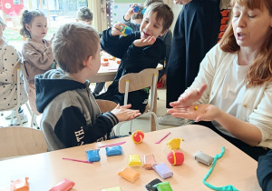 Warsztaty "Kolorowe pisanki"