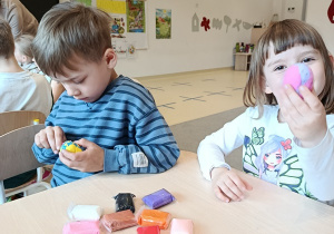 Warsztaty "Kolorowe pisanki"