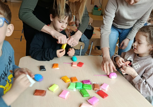 Warsztaty "Kolorowe pisanki"