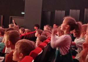 Teatr WAM " Zookoła Świata"